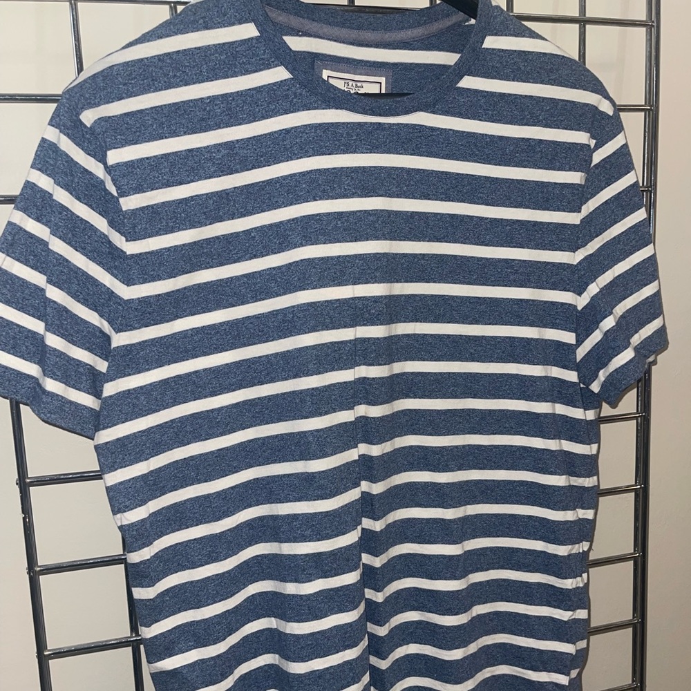 Men’s JoS A. Bank T Shirt